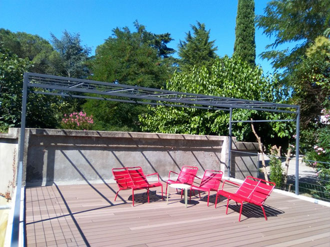 Pergolas terrasses verandas en métal ferronnerie à beaulieu en ardeche méridionale